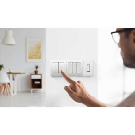 EVVR In-Wall Relay Switch (HomeKit WIFI)